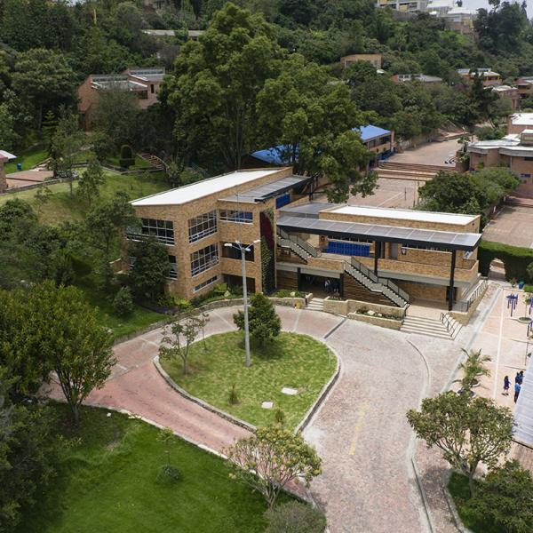 Environmental and architectural consultancy - Saint George's School, Bogotá, Colombia